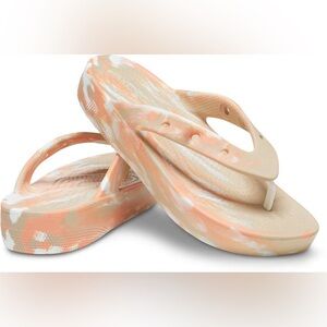 Crocs Classic Platform Marbled Flip Flop Sandals